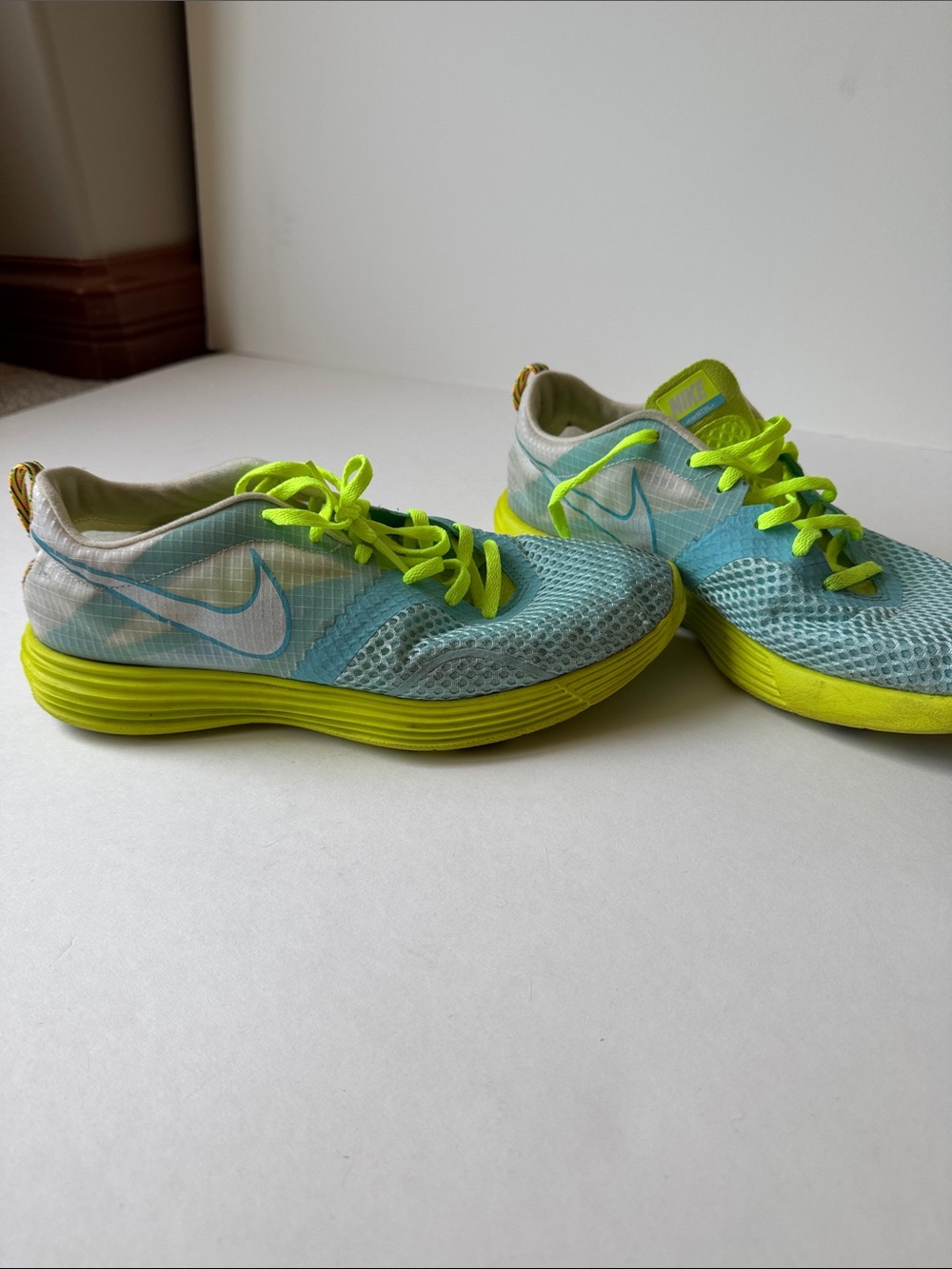 Nike Running Shoes in Aqua & Neon Yellow